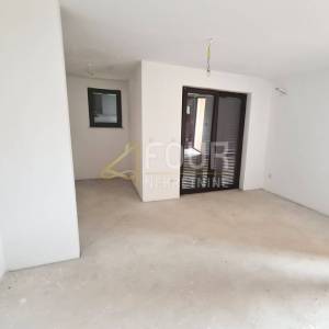 Otok Krk, Dobrinj - okolica, kuća s 2 stana, 112.98m2
