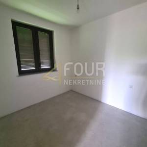 Otok Krk, Dobrinj - okolica, kuća s 4 stana, 225.96m2, okućnica