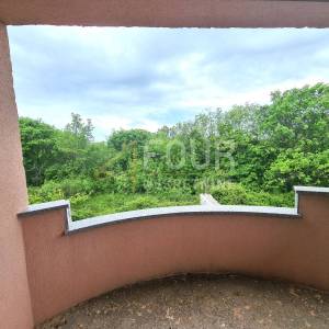 Otok Krk, Dobrinj - okolica, kuća s 4 stana, 225.96m2, okućnica