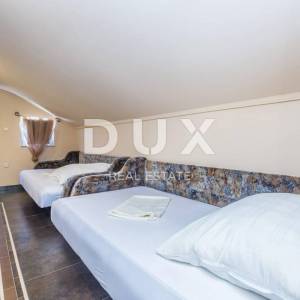 OTOK KRK, DOBRINJ - Samostojeća šarmantna kuća s grijanim bazenom, studio apartmanom u mirnom dijelu otoka!