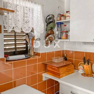 OTOK KRK, DRAGA BAŠĆANSKA - Dvije kuće u nizu s velikom okućnicom
