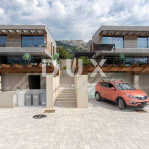 OTOK KRK - Ekskluzivna urbana vila s bazenom