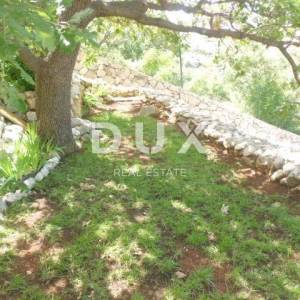 OTOK KRK - Ekskluzivna vila sa bazenom