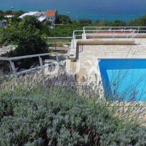 OTOK KRK - Ekskluzivna vila sa bazenom