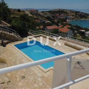 OTOK KRK - Ekskluzivna vila sa bazenom