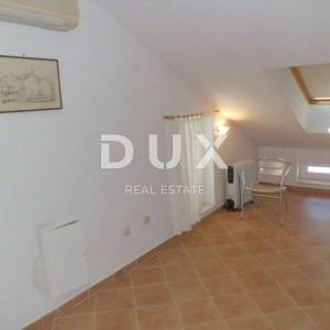 OTOK KRK - Ekskluzivna vila sa bazenom