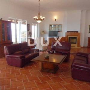 OTOK KRK - Ekskluzivna vila sa bazenom