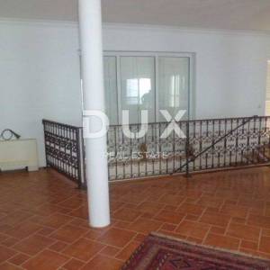 OTOK KRK - Ekskluzivna vila sa bazenom