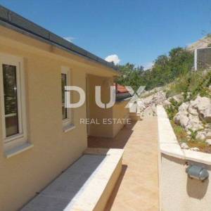 OTOK KRK - Ekskluzivna vila sa bazenom
