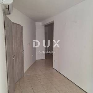 OTOK KRK, GRAD KRK - Apartman 69 m2 + okućnica 150 m2