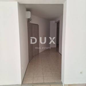 OTOK KRK, GRAD KRK - Apartman 69 m2 + okućnica 150 m2