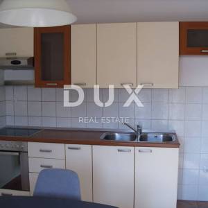 OTOK KRK, GRAD KRK - Apartman 51 m2 + parking