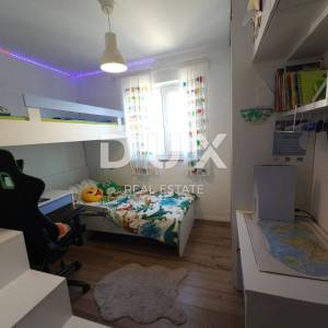 OTOK KRK, GRAD KRK - Apartman 2S+DB sa terasom i parkingom