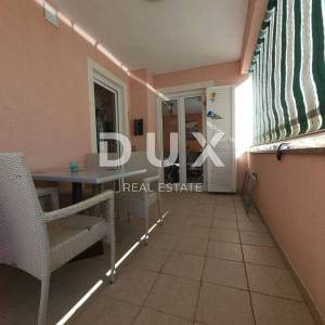 OTOK KRK, GRAD KRK - Apartman 2S+DB sa terasom i parkingom