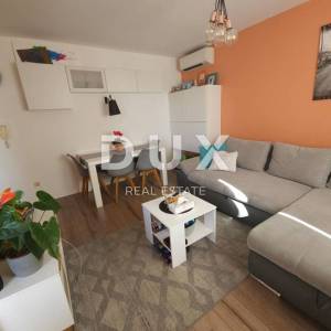 OTOK KRK, GRAD KRK - Apartman 2S+DB sa terasom i parkingom