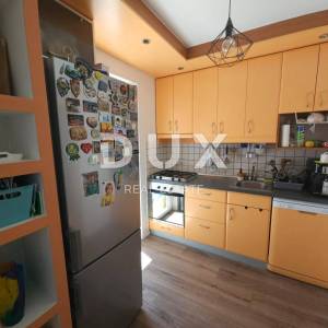 OTOK KRK, GRAD KRK - Apartman 2S+DB sa terasom i parkingom