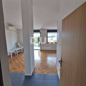OTOK KRK, GRAD KRK - Apartman s pogledom na more