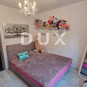 OTOK KRK, GRAD KRK - Apartman u prizemlju sa terasom i vrtom