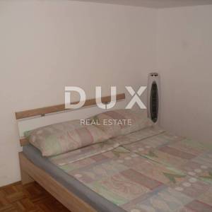 OTOK KRK, GRAD KRK - Dvoetažni apartman 4S+DB