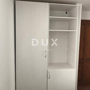 OTOK KRK, GRAD KRK - Kuća sa 2 apartmana 100 m od mora