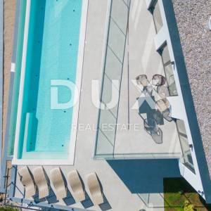 OTOK KRK, GRAD KRK (okolica) - luksuzna vila 