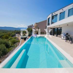OTOK KRK, GRAD KRK (okolica) - luksuzna vila 