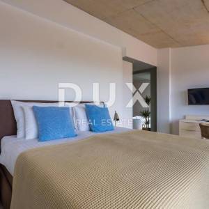 OTOK KRK, GRAD KRK (OKOLICA) - Luksuzna vila s preljevnim bazenom i pogledom na more