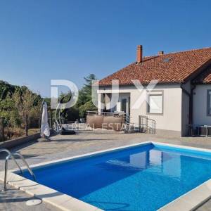 OTOK KRK, GRAD KRK (OKOLICA) - Apartman u kući sa bazenom