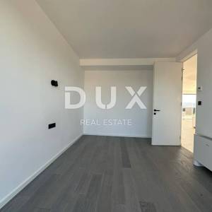 OTOK KRK, GRAD KRK - Penthouse 3S+DB sa krovnom terasom