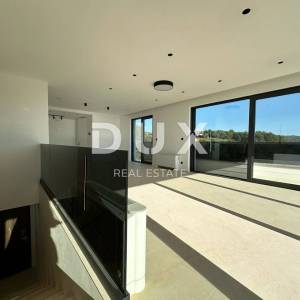 OTOK KRK, GRAD KRK - Penthouse 3S+DB sa krovnom terasom