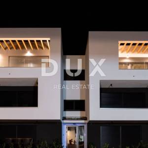 OTOK KRK, GRAD KRK - Penthouse apartman sa pogledom na more