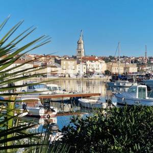 OTOK KRK, GRAD KRK - Poslovni prostor u samome centru grada