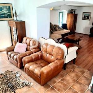 OTOK KRK, GRAD KRK - Renovirana kuća u starom gradu