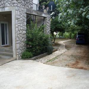 OTOK KRK, GRAD KRK - Stan 1S+DB sa parkingom 150 m od mora