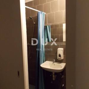 OTOK KRK - Hostel sa 18 soba i restoranom 250 m od mora