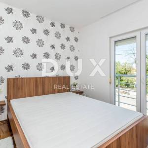 Otok Krk, Klimno - Apartman u blizini mora s velikom okućnicom