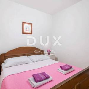 OTOK KRK, KORNIĆ- kuća, 250 m2, bazen, okućnica, idealna za turističku djelatnost, TOP PRILIKA!!!