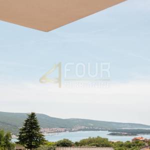 Otok Krk, Kornić, novogradnja, kuća s bazenom, pogled