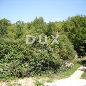 OTOK KRK, KRAS - Građevinsko zemljište 1620 m2