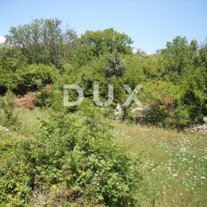 OTOK KRK, KRAS - Građevinsko zemljište 1620 m2