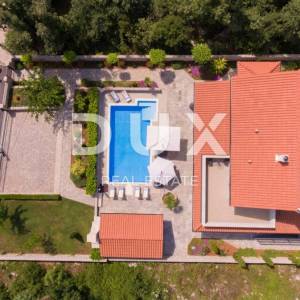 OTOK KRK, KRAS - OTOK KRK, KRAS - Komforna vila rustikalnog šarma