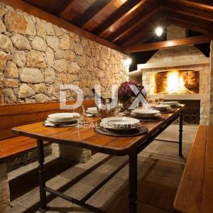 OTOK KRK, KRAS - OTOK KRK, KRAS - Komforna vila rustikalnog šarma