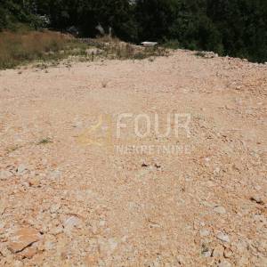 Otok Krk, Kras, zemljište 2.038m2