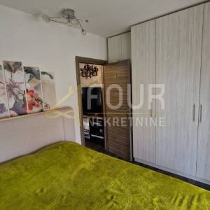 Otok Krk, Krk, 2s+db, balkon, garaža
