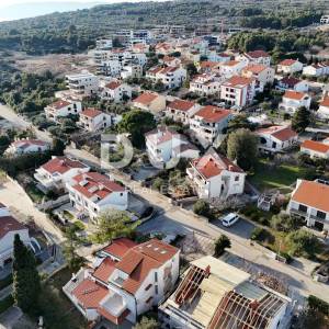 OTOK KRK, KRK - Atraktivno građevinsko zemljište u divnom Krku, 927 m2