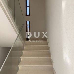 OTOK KRK, KRK - Luxuzni Penthouse prvi red do mora!