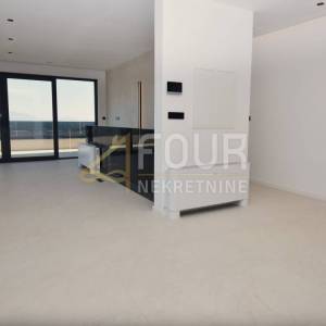 Otok Krk, Krk, novogradnja, 154.21m2, 3s+db, balkon, krovna terasa