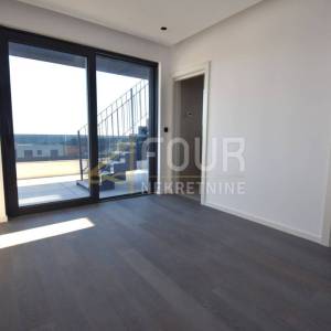 Otok Krk, Krk, novogradnja, 154.21m2, 3s+db, balkon, krovna terasa