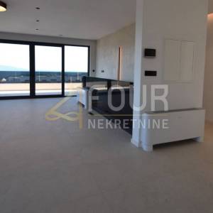 Otok Krk, Krk, novogradnja, 154.21m2, 3s+db, balkon, krovna terasa