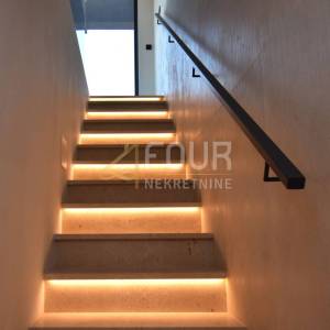 Otok Krk, Krk, novogradnja, 154.21m2, 3s+db, balkon, krovna terasa